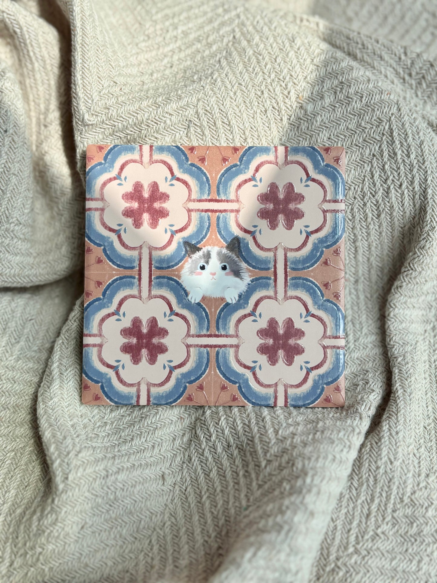 Ragdoll Cat (Vintage Lattice) - Embossed Vintage Ceramic Tile Coaster