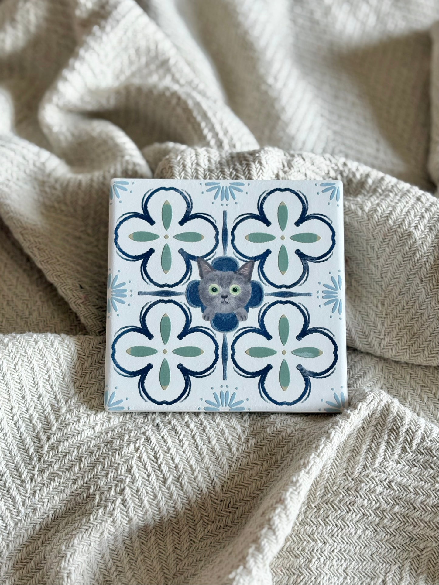 Russian Cat (Begonia Glass) - Embossed Vintage Tile Ceramic Coaster