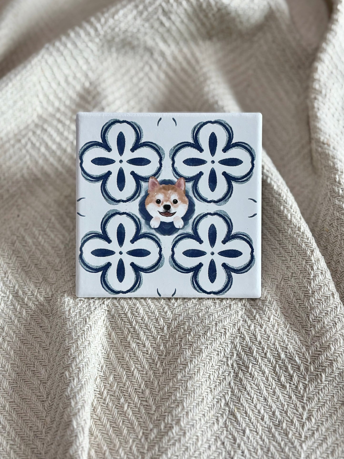 柴犬【青花海棠】立體浮雕花磚陶瓷杯墊